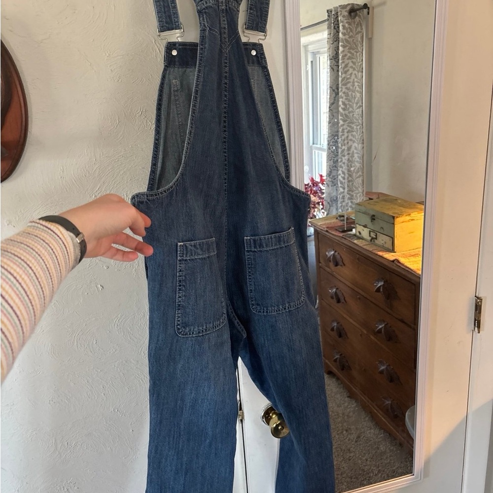 SOLD! GAP Denim Women XS Overalls - Picture 2 of 5